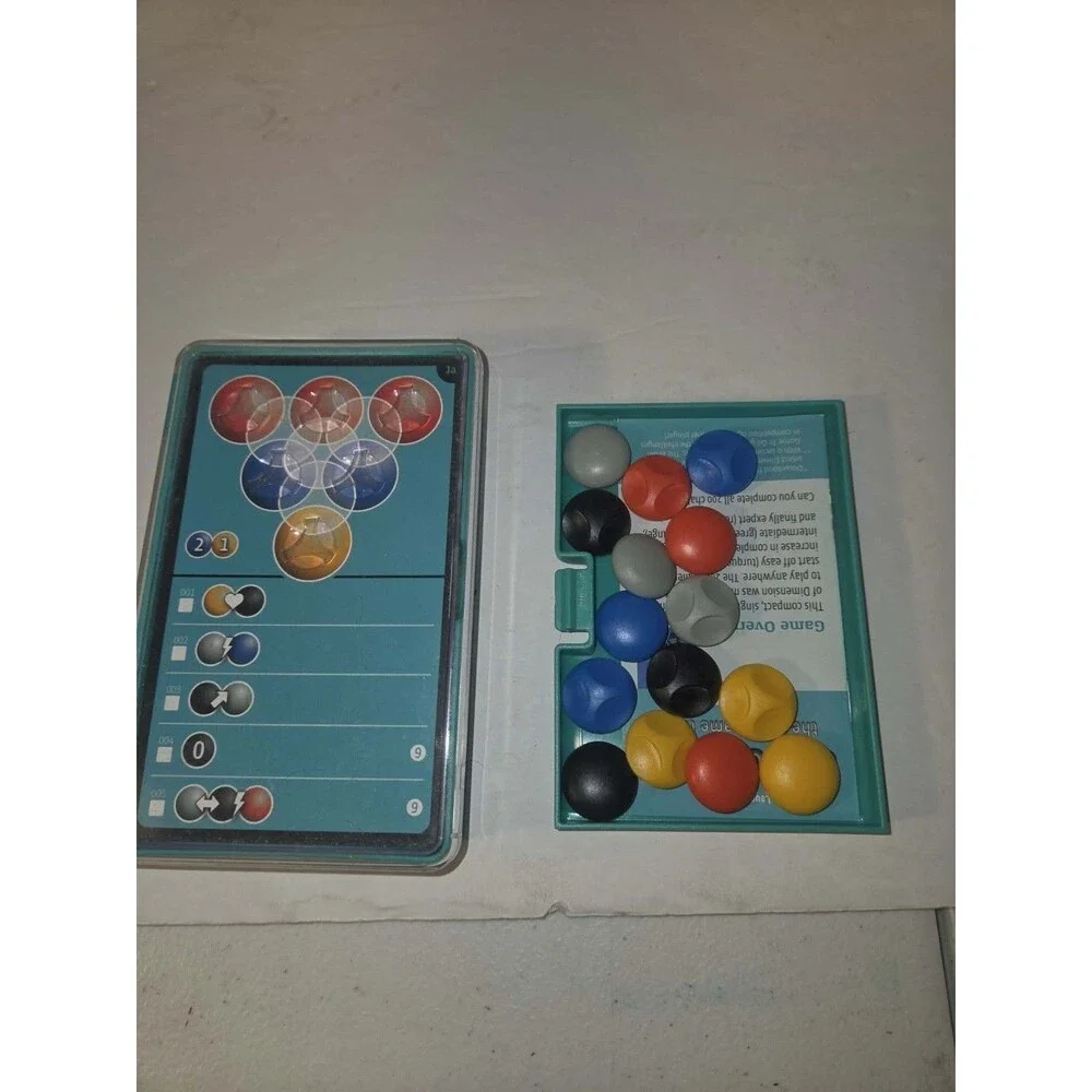 Kosmos Mastermind Pocket Plastic Action Puzzle Game Teal/Green Case Balls 2000